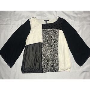 Style & Co Blouse Top Size 1X Black White Mixed Media Patchwork Floral Layer Art